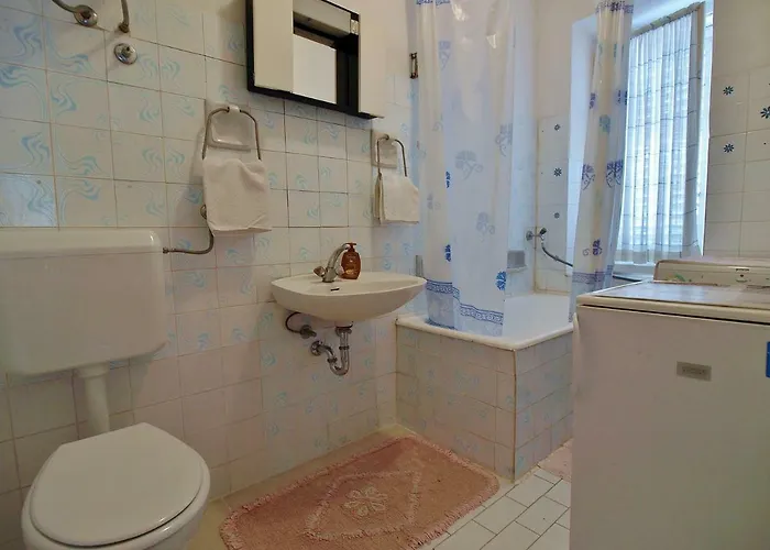 بيت ضيافة Ribaric 2*